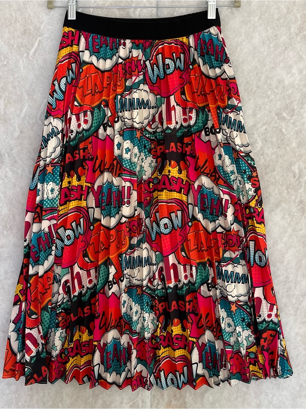 Vibrant Pop Art Comics Book Print Pleated Skirt (SKU651)